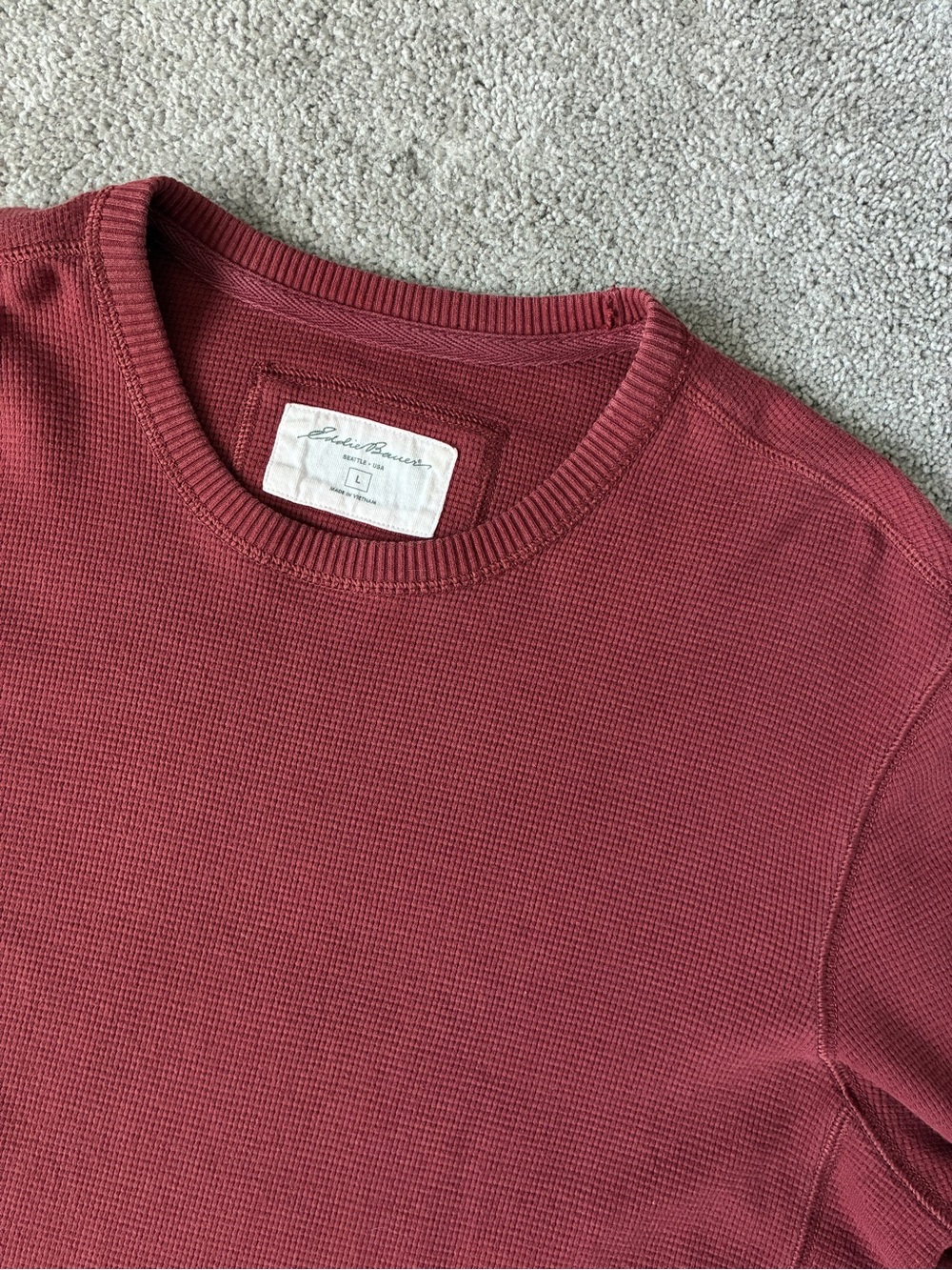 Eddie Bauer Men’s Long Sleeve Waffle Knit Thermal Crewneck Large Brick Red